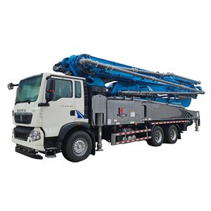 China JIUHE Concrete Construction Machine 38m Squeeze Cement <b>Pump</b> Truck Concrete <b>Pump</b> Truck for Sale - Product Image 1