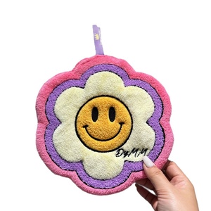 <span class=keywords><strong>Asciugamano</strong></span> <span class=keywords><strong>da</strong></span> Cucina in Microfibra di Corallo a Forma di Girasole, Ricamato, Assorbente, Extra Spesso 24*24cm, Appendibile - Product Image 2