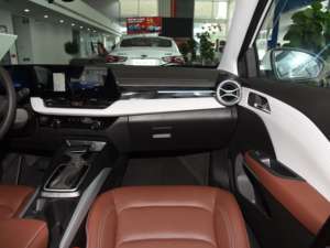 2024 Chine <span class=keywords><strong>prix</strong></span> d'usine nouvelles voitures Chevrolet Monza essence naturellement aspiré voiture bon marché berline de Chine - Product Image 5