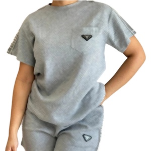 Conjunto de Verano de Dos Piezas para Mujer, Marca de Lujo, Shorts por Encima de la Rodilla, Estampado en Relieve, Manga Corta, 100% Algodón - Product Image 2