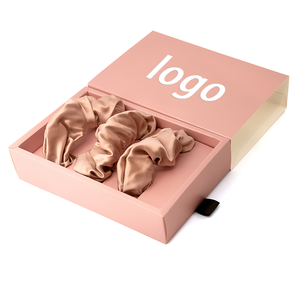 Venta al por mayor 1-5cm 100% Mulberry Silk Hair <span class=keywords><strong>Scrunchies</strong></span> Hair Ties <span class=keywords><strong>Set</strong></span> Diseño <span class=keywords><strong>de</strong></span> alta calidad You Brand and Labels Packaging - Product Image 3