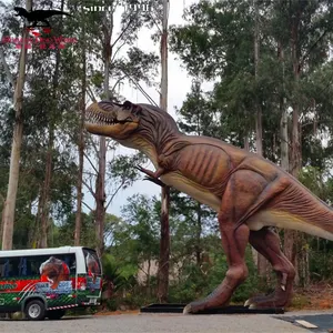 Parque de dinossauros dinossauro realista T-rex animatrônico realista andando