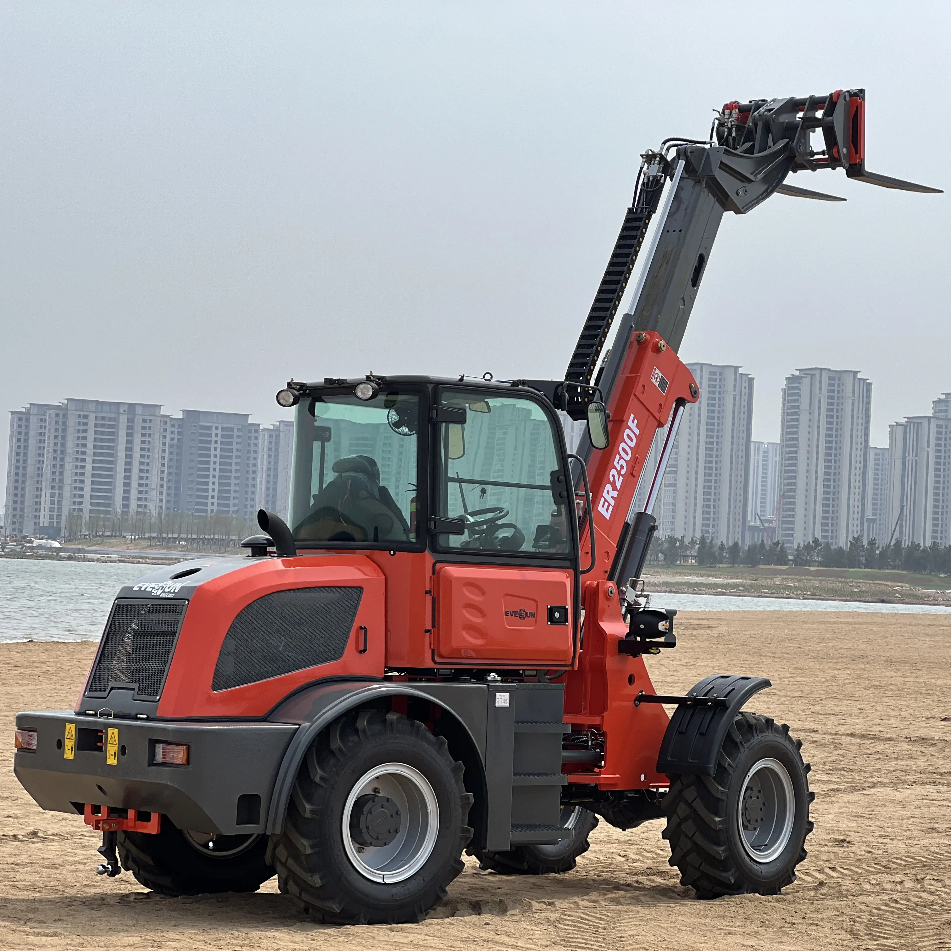 Everun ER2500F 2500kg Wheel Loader Compacted small Construction Telescopic Loaders for sale