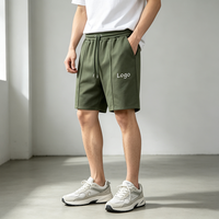 Shorts de survêtement vert olive personnalisés pour hommes avec logo, cordon de serrage, taille élastique, poches avant, style décontracté, athlétique, streetwear