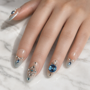 Uñas Postizas con Degradado Azul y Pedrería, Forma Almendrada, Cobertura Total, para Salón o Fiestas - Product Image 6
