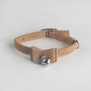 PawLuxe Luxus-Halsband |   Personalisiertes Hochwertiges Plüsch-Samt-Halsband mit Cartoon-Muster und Niedlichem Glockenverschluss für Kleine Katzen & Hunde - Product Image 6