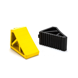 Tope de Rueda de Goma BP31 de 18 cm, Negro, Antideslizante para Estacionamiento - Product Image 4