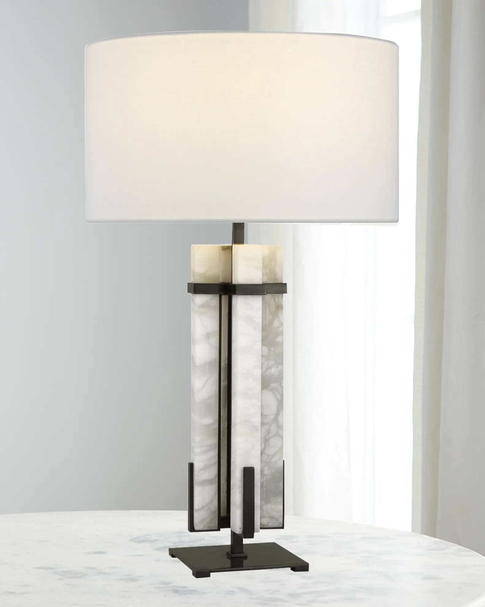 ขาว &amp; ดำ