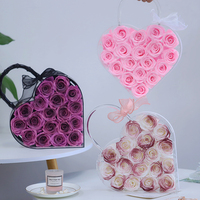 Seau de roses éternelles luxueuses faites à la main en forme de cœur avec cadenas d'amour – Rose éternelle pour la Saint-Valentin et cadeau pour la fête des Mères