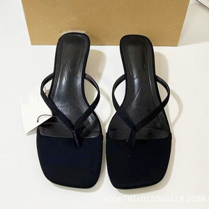 Sandales à talons carrés pour femmes, style français, noires, à lanières, ouvertes, sans talon, mode été - Product Image 2