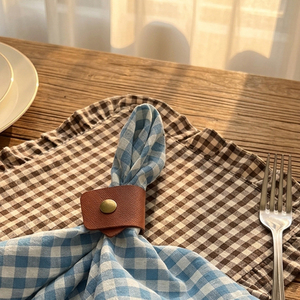 Ensemble <span class=keywords><strong>de</strong></span> sets <span class=keywords><strong>de</strong></span> table vintage à carreaux gingham avec bords volantés, serviettes à carreaux multicolores à volants, anneaux <span class=keywords><strong>de</strong></span> serviette en cuir, décoration <span class=keywords><strong>de</strong></span> table <span class=keywords><strong>de</strong></span> Noël style ferme - Product Image 2