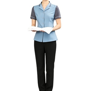 Uniforme à manches courtes pour personnel d'hôtel, <span class=keywords><strong>de</strong></span> restaurant, <span class=keywords><strong>de</strong></span> réception, <span class=keywords><strong>de</strong></span> service en chambre, <span class=keywords><strong>de</strong></span> nettoyage <span class=keywords><strong>et</strong></span> <span class=keywords><strong>de</strong></span> <span class=keywords><strong>ménage</strong></span> (hommes <span class=keywords><strong>et</strong></span> femmes) - Product Image 1