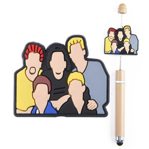 Venta al por mayor personalización Taylor Bunny <span class=keywords><strong>Karol</strong></span> <span class=keywords><strong>G</strong></span> Selena bolígrafos encantos decoración Hawaii equipo de fútbol <span class=keywords><strong>Punto</strong></span> focal cuentas de silicona - Product Image 5