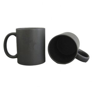 Mug en céramique de grès personnalisé couleur unie avec poignée, idéal comme cadeau promotionnel d'entreprise – Fournisseur Design Factory - Product Image 4
