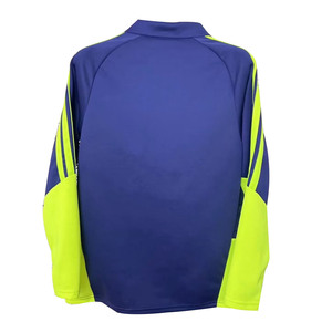 Yetişkinler ve Çocuklar İçin Özel Baskılı Yarım Fermuarlı Spor Takımı Futbol Antrenmanı OEM Hizmeti Otomatik Kesim ile - Product Image 1