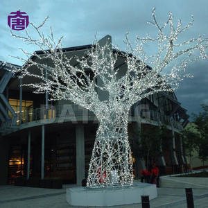 Árbol de Navidad LED Comercial con Luces de Cristal, Decoración para Exteriores, Resistente al Agua IP65, Ideal para Hoteles, Calles y Festivales - Product Image 4