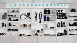 Soporte ortopédico de tobillo Aircast para fracturas, rehabilitación médica, comodidad y recuperación, bota de aire fundido - Product Image 5