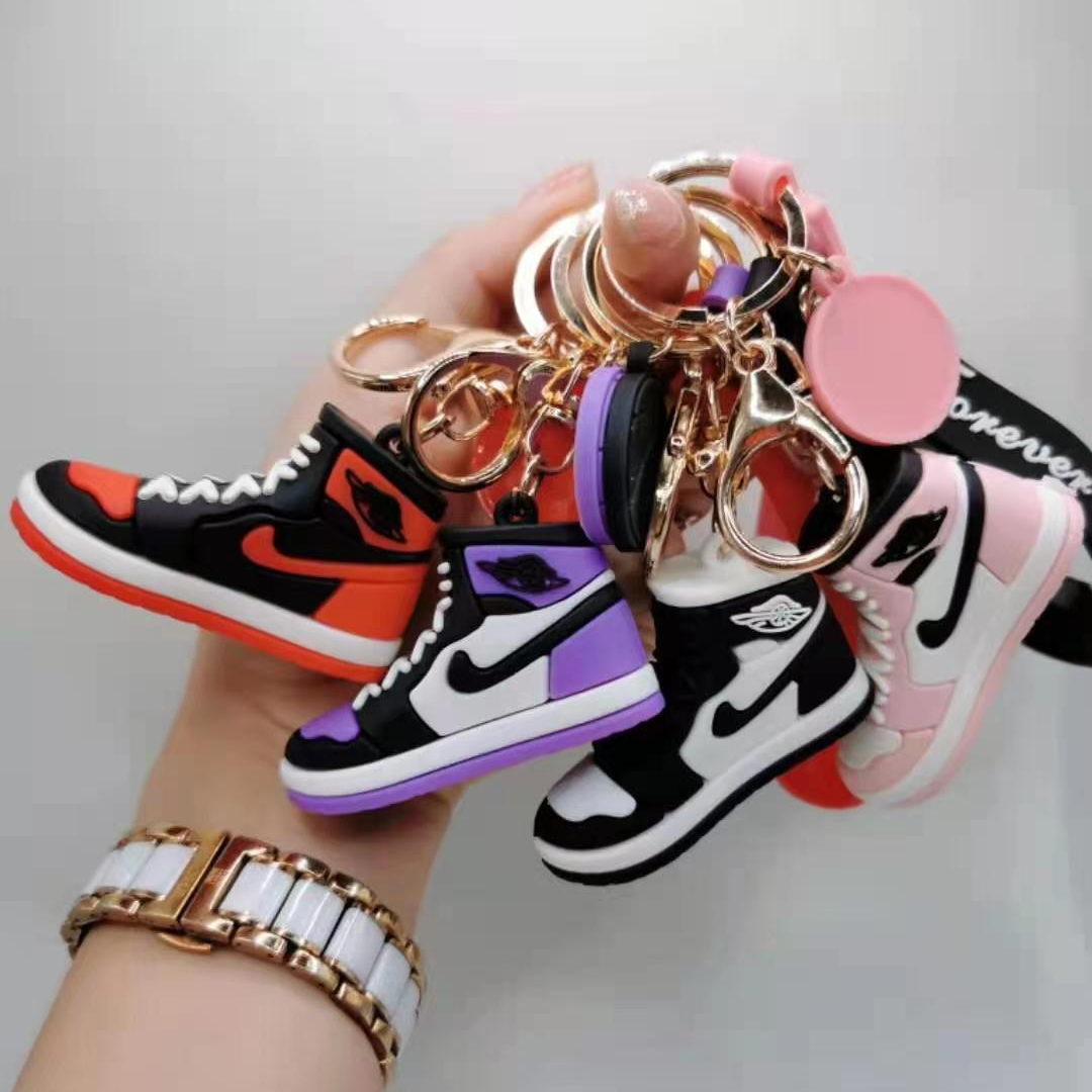 llavero de zapatos nike شيبون Venta al por mayor llaveros zapatillas nike-Compre online los ... شيبون