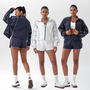 Set da Tennis Sportivo da <span class=keywords><strong>Donna</strong></span> 3 Pezzi: Polo da Golf, <span class=keywords><strong>Pantaloncini</strong></span> Sportivi e Giacca a Maniche Lunghe ad Asciugatura Rapida - Product Image 2