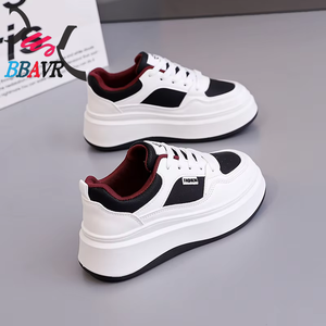 Nouvelles Chaussures Blanches Femme Printemps 2025 – Baskets Populaires à Semelle Épaisse, Haut de Gamme, Tendance Décontractée, Tige en PU Artificiel, Lacets Avant, Plastique - Product Image 4