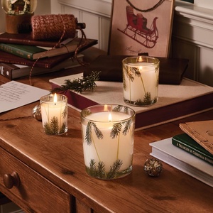 Bougie parfumée <span class=keywords><strong>en</strong></span> cire de soja dans un bocal <span class=keywords><strong>en</strong></span> <span class=keywords><strong>verre</strong></span> imprimé à la main avec des motifs de feuilles de <span class=keywords><strong>sapin</strong></span>, pour la décoration de la maison, décoration de Noël - Product Image 3