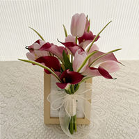 Fleurs artificielles Calla Lily en plastique, faites à la main, réalistes, souples et légères - Style minimaliste frais et durable pour la décoration de mariage