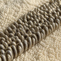 Fil à broder 100g, pièce unique, 100% polyester, modèle 108D/120D, fil fantaisie, 920 couleurs, MOQ 1 pièce, teint, Zhejiang Chine