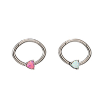 Anneau segmenté articulé ovale Fuxuan de qualité implantaire ASTM F136 avec cœur en opale, clicker de septum, anneau de nez, bijoux de piercing corporel