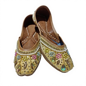 BS INTERNATIONAL Chaussures de marche tendance pour femmes en cuir de vache écologique à lacets, style traditionnel, talon plat, type chaussette, vente chaude - Product Image 5