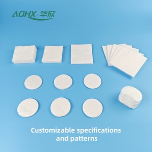 OEKO-TEX 220gsm 5.8Cm Vòng Dùng Một Lần Trang Điểm Remover <span class=keywords><strong>Cotton</strong></span> 100% <span class=keywords><strong>Cotton</strong></span> Không Dệt Vải Dùng Một Lần Miếng Bông Cho Khuôn Mặt - Product Image 5