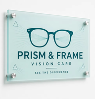 Plaque personnalisée en acrylique pour lunettes de soleil, support mural pour vitrine d'optométrie, impression UV, vente en gros usine