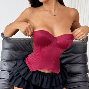 Haut <span class=keywords><strong>sexy</strong></span> uni décontracté style ins Glory Summer avec rembourrage de poitrine, armatures en forme d'arête de poisson, bretelles et design cintré à la taille - Product Image 1