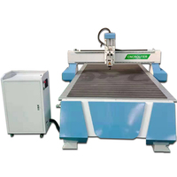 Maquinaria para tallar madera Gabinetes de madera Cnc Router 1325 para tablones de madera
