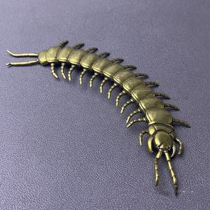 Colore bronzo millepiedi in miniatura scultura in metallo regali Pet insetto in rame giocabile 3D snodabile movimento millepiedi scultura - Product Image 4