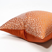 Taies d'oreiller carrées de concepteur de housse de coussin Jacquard de motif animal orange pour la décoration spéciale de la maison 18 X18 20X20