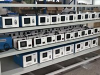 Stabilizer Tegangan Industri Satu Fasa 10KVA 5kva 3kva 220V Servo AVR Pengatur Tegangan Otomatis CE