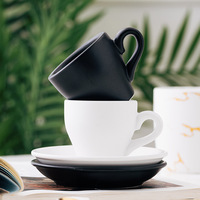 Ensemble de tasses à thé et soucoupes en céramique fine blanche, personnalisé, vintage, style européen anglais, pour le thé de l'après-midi, en céramique avec soucoupe