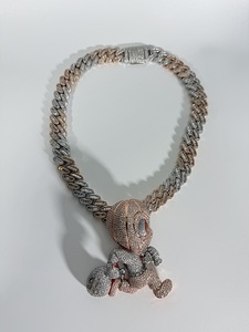 Collana Trendy Hip Hop con Grande Ciondolo a Croce d'Angelo in Ottone Placcato Argento con Ali e Zirconi 5A Iced Out, con Catena Tennis - Product Image 5