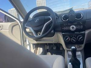 Changan Yuexiang <span class=keywords><strong>V3</strong></span> 1.4L Manual Edición Happy Euro IV 2018, Sedán Usado, Económico, Fácil Mantenimiento, para Compradores Asiáticos y Africanos, 75k-100k Millas - Product Image 6