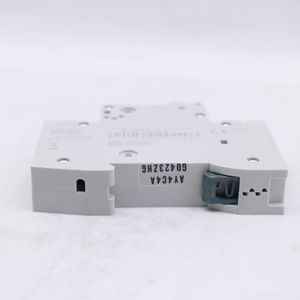 100 Interruptores de Circuito en Miniatura Originales Nuevos 5SY4101 7CC 5SY4102 7CC 5SY4104 7CC 5SY4106 7CC 5SY4110 7CC - Product Image 2