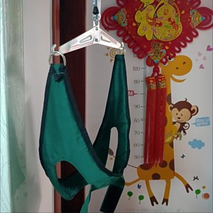 Dispositif de traction cervicale, attelle de cou, utilisation médicale manuelle à domicile, matériau polyester, toile verte, cuir artificiel gris et blanc - Product Image 4