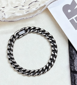 Bracelet <span class=keywords><strong>gourmette</strong></span> cubaine en acier inoxydable pour homme, largeur 1 mm, longueur 21 cm, chaîne de mode, fermoir boîte, noirâtre, vente en gros - Product Image 3