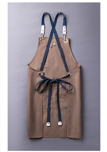 ผ้ากันเปื้อนเชฟผ้าแคนวาสสีหลังกันน้ำมันกันน้ำได้มีกระเป๋าสำหรับบาร์คาเฟ่สีน้ำตาลโลโก้ที่กำหนดเอง - Product Image 2