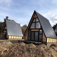 Villa Modular Prefabricada de Acero Triangular, Techo a Dos Aguas, Paneles Solares Opcionales, Cabaña Personalizada Integral para Resort, Oficina y Tienda