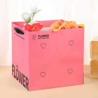 Sac cadeau en papier pour bouquet de fleurs carré avec poignée, logo imprimé personnalisé, emballage cadeau, sac fourre-tout en papier pour fleuriste