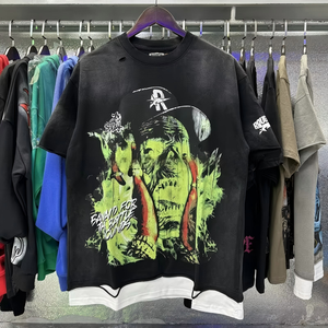 T-shirt da uomo in cotone 100% di alta qualità, con stampa effetto invecchiato e lavaggio vintage, a maniche corte - Product Image 2