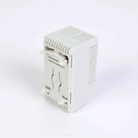 Contrôleur de température mécanique KTS011 : Réglage de la température et contrôle des ventilateurs de refroidissement du coffret.