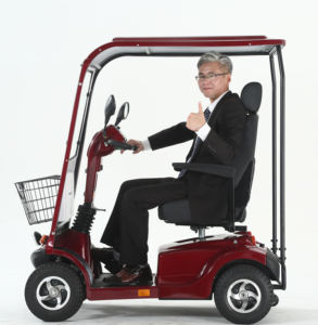 24V 700W de gran tamaño eléctrico de 4 ruedas moblity scooter con techo parabrisas - Product Image 3