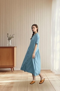 Vestido Tipo Bata de Manga Corta, Casual, Holgado, con Botones, para Verano, Tallas Grandes, Fabricante Mayorista - Product Image 3