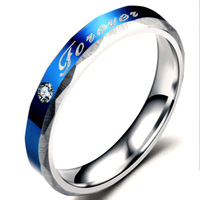 Anillo de Acero Inoxidable Plateado con Esmalte Azul y Diamantes de Imitación, con Grabado 'Forever'